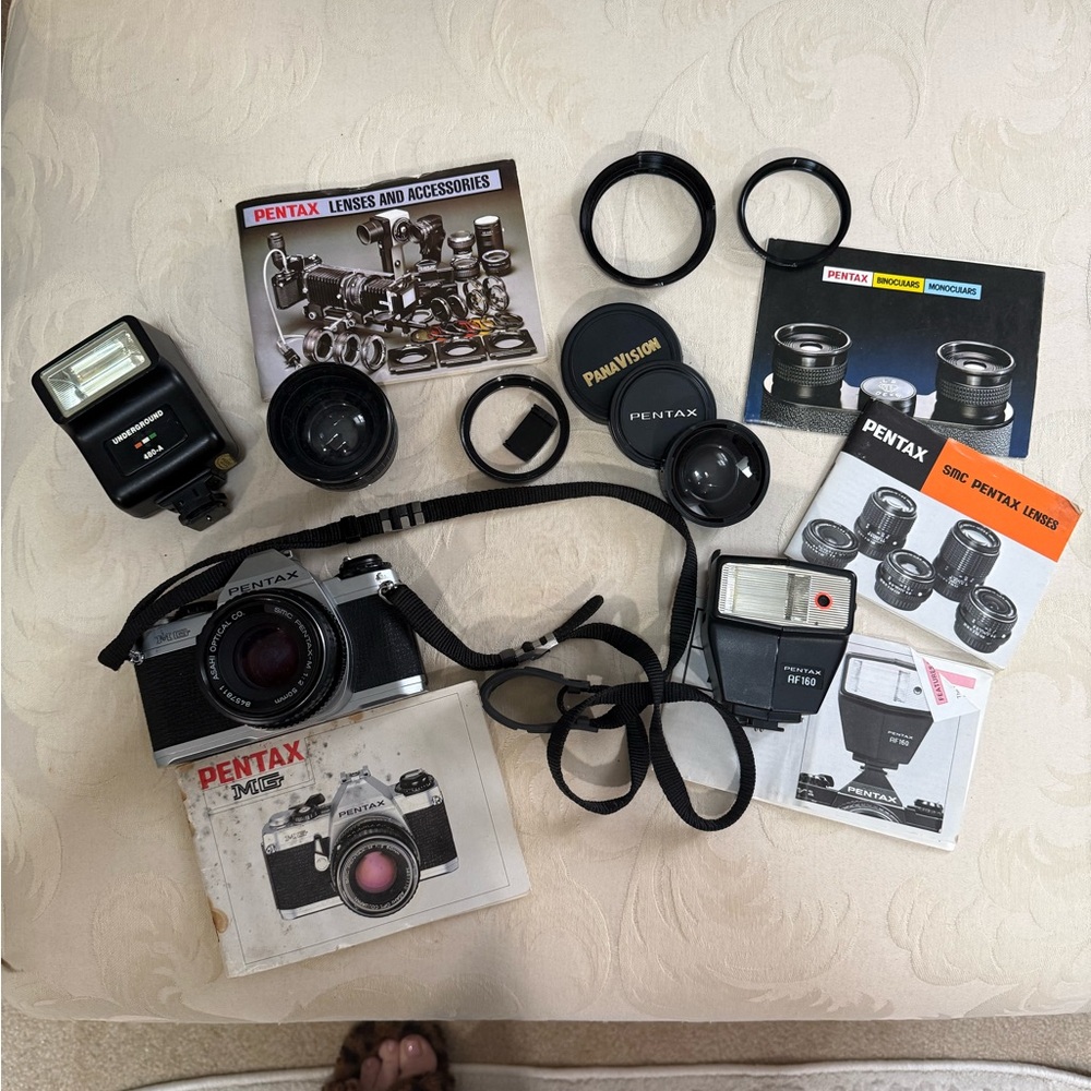Vintage Pentax MG 35mm Film‎ Camera + SMC 50mm Lens, AF160 Flash, Untested Lot